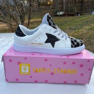 Simply Southern Women's Sold Out Fancy Sneaker Leopard Size 8 NWB